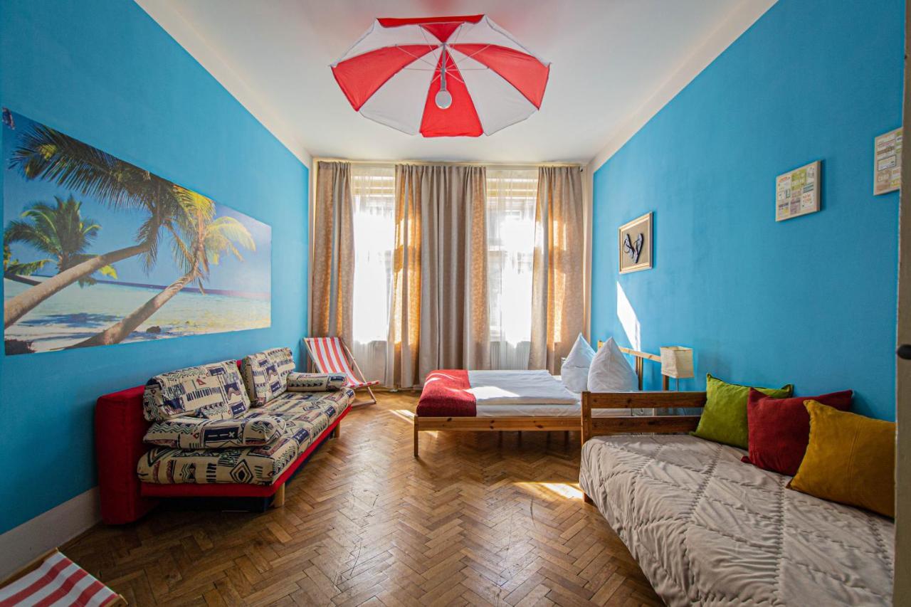 For Celebrations Spacious 3Bdr Apartment With Balcony Prague Luaran gambar